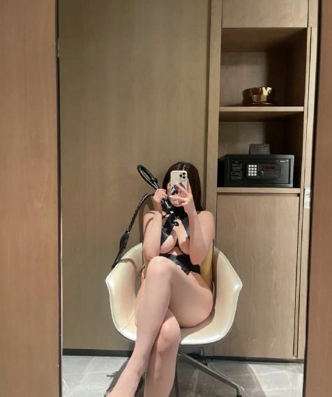 里番绅士库全彩在线观看