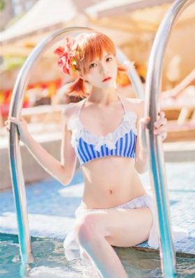 朋友年轻的妈妈